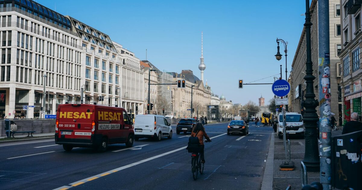 Berlin's Car Conundrum: How the 2026 Municipal Elections Are Shaping the City's Congestion Crisis - featured