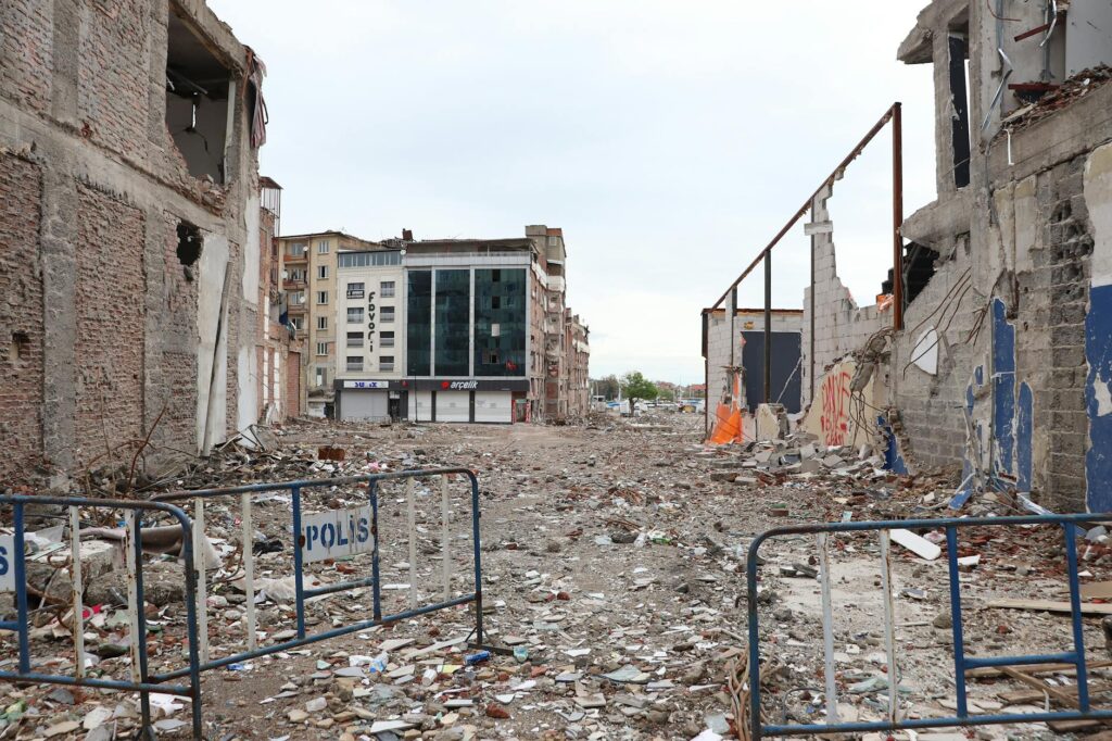 Russia's Devastating Strikes on Kyiv: A Humanitarian Crisis Unfolds in 2026