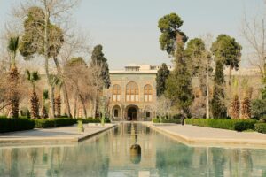 US-Iran Peace Talks: Trump Urges Tehran to Agree to 2026 Plan Amidst Rising Tensions and Doubts Over Progress - featured