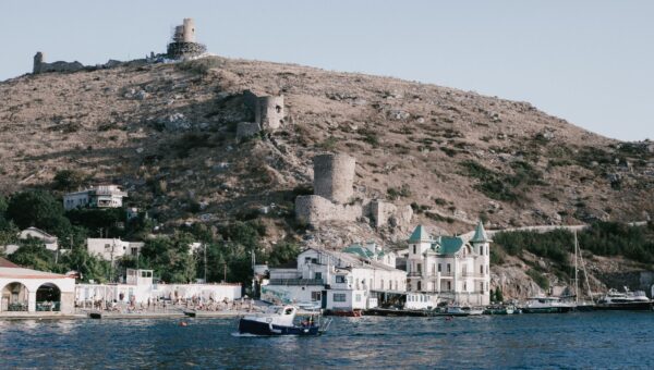 Crimea on Edge: Ukrainian Attacks Prompt State of Emergency Declaration in 2026 - featured