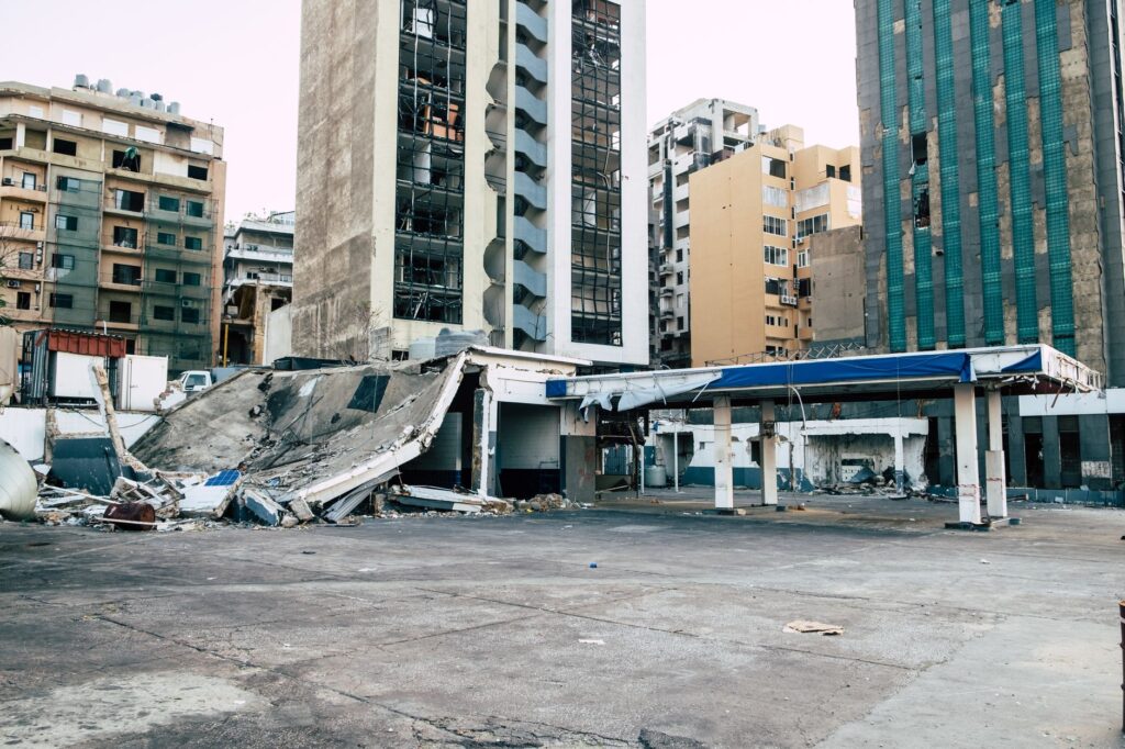 Mideast Crisis Escalates in 2026: Deadly Attacks in Lebanon and Delay in US-Iran Talks Spark Global Concern