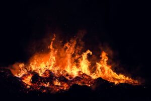 Europe Ablaze: Extreme Heat and Strong Winds Fuel New Wildfires in France and Spain, Forcing Hundreds of Thousands to Flee in 2026 - featured