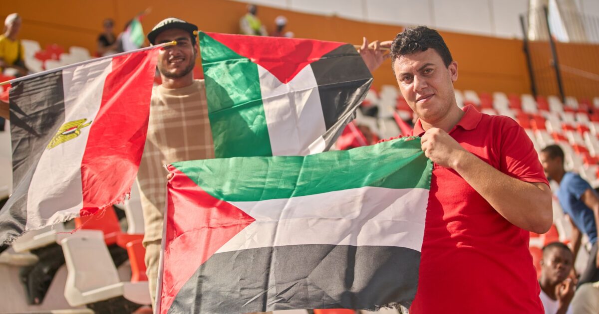 Palestine Football Fans Honour Egyptian Coach Hossam Hassan in Emotional 2026 Tribute - featured