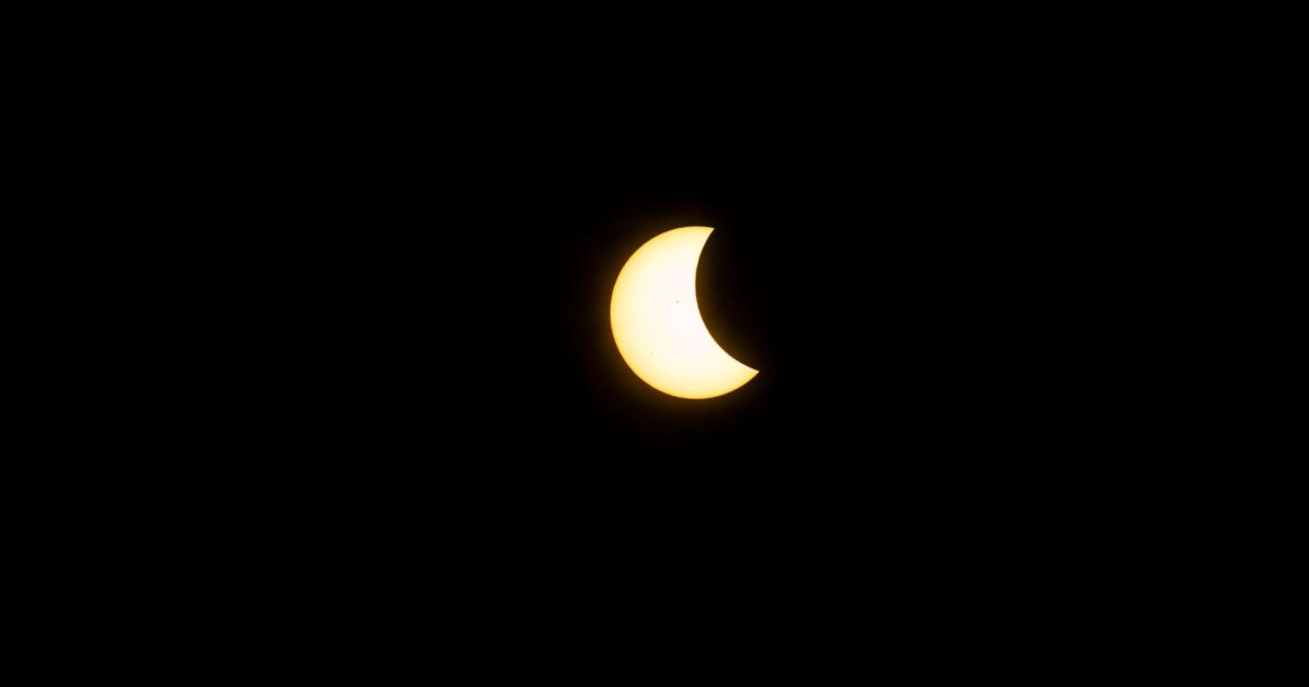 Solar Eclipse 2026: Moon Blocks Out Sun in Rare Celestial Event Across Europe, Witnessed by Millions - featured