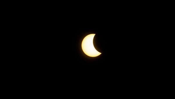 Solar Eclipse 2026: Moon Blocks Out Sun in Rare Celestial Event Across Europe, Witnessed by Millions - featured